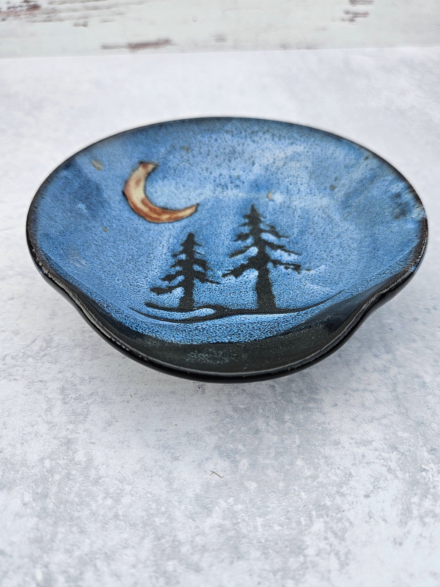 Tree Line Spoon Rest | Blue Moon