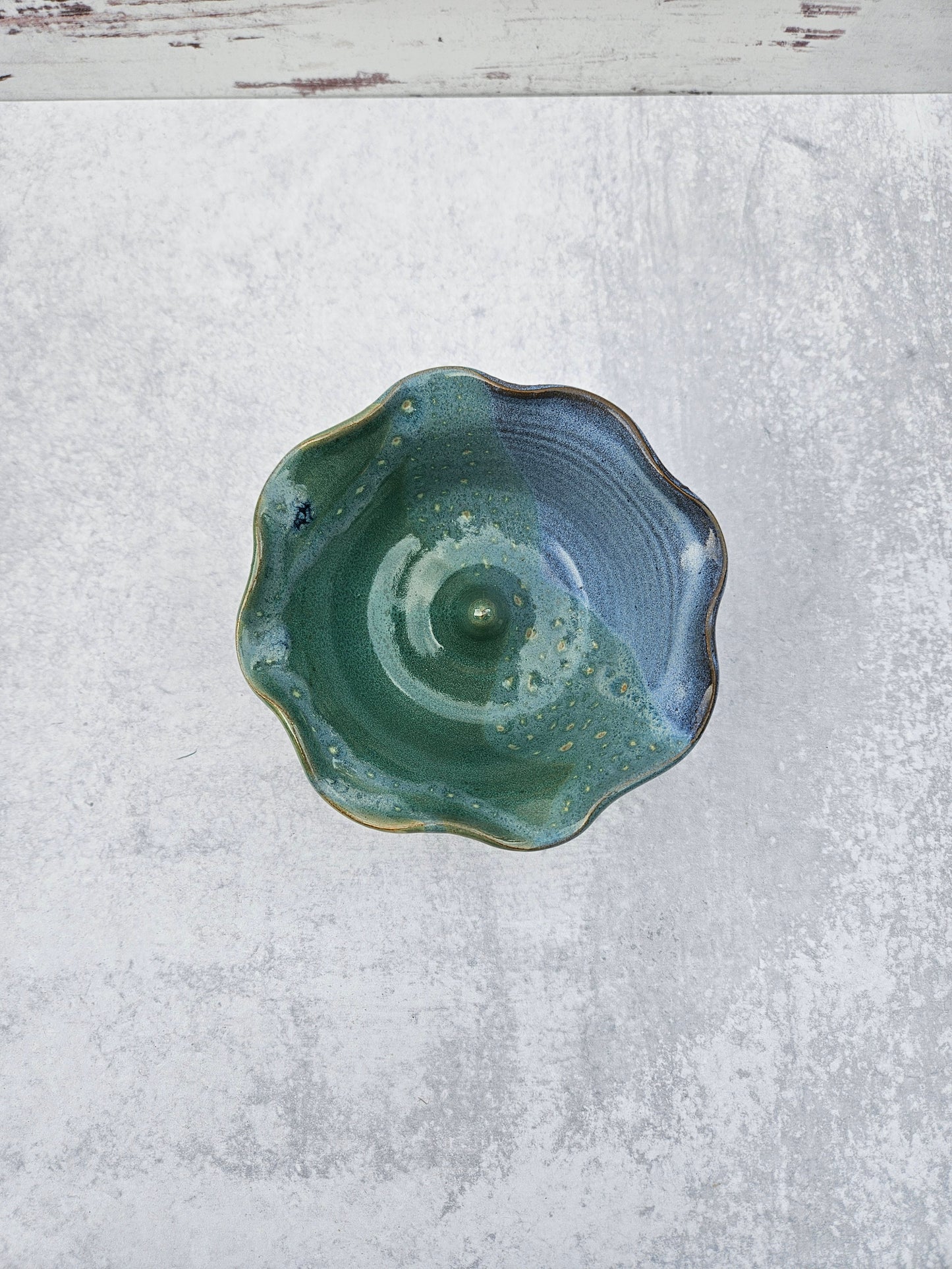 Apple / Onion Baker | Blue-Green