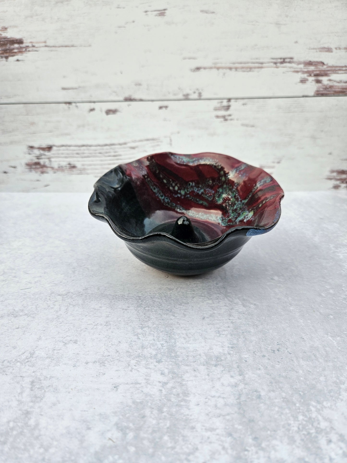 Apple / Onion Baker | Burgundy - Black