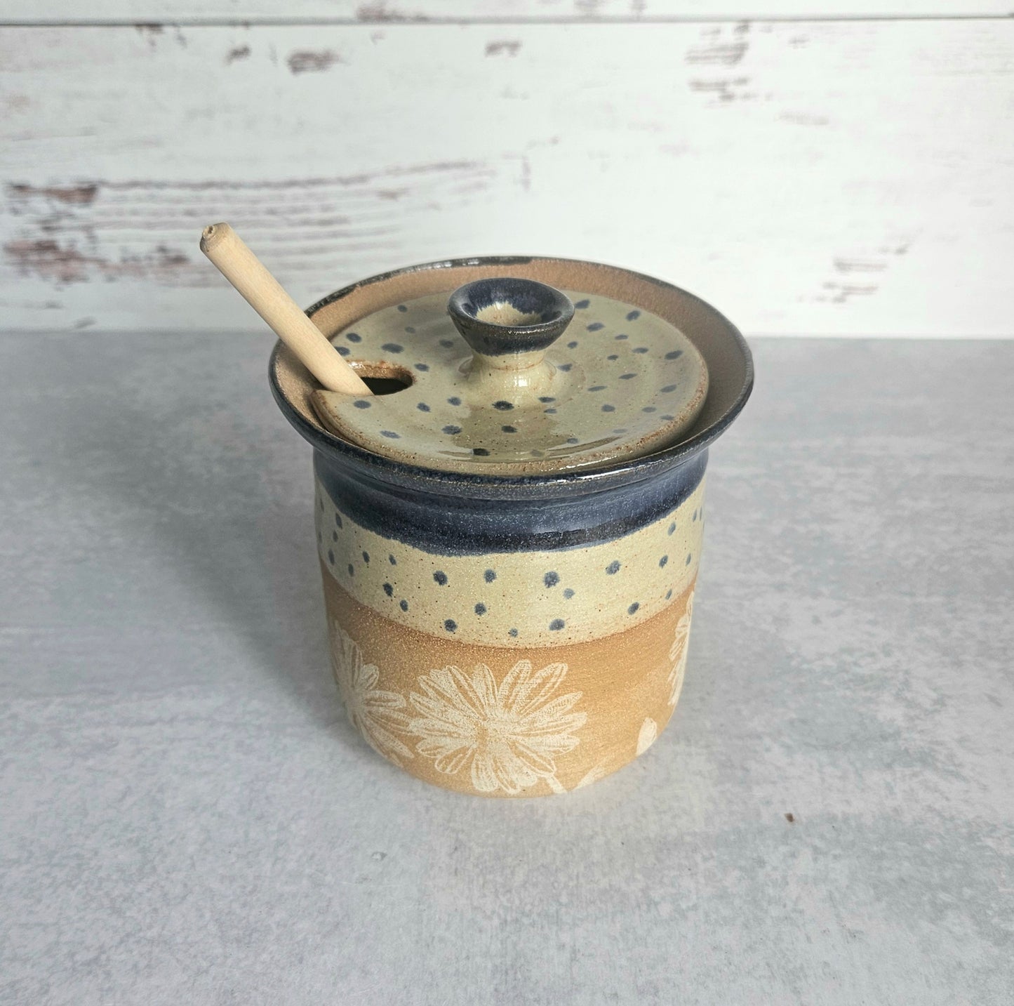 Honey Pot 》Daisy Dots