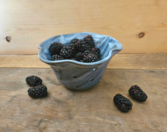 Berry Bowl | Small Blue