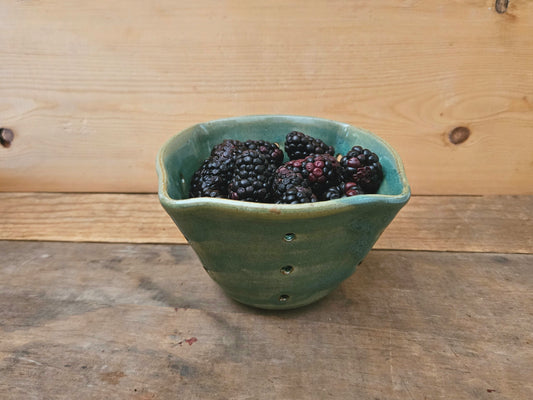 Berry Bowl | Small Green Square