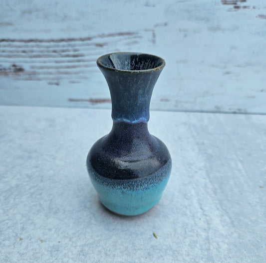 Bud Vase》Turquoise & Purple